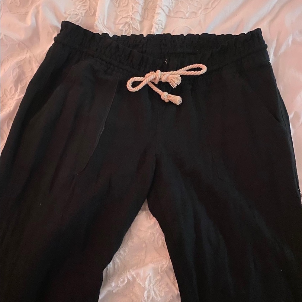 Roxy linen pants. Size medium.